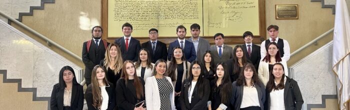 Estudiantes de Derecho UVM realizaron visita académica al Congreso Nacional en Valparaíso