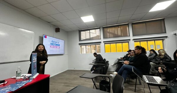 Carrera de Trabajo Social UVM desarrolló Conferencia del Programa de Atención a Víctimas