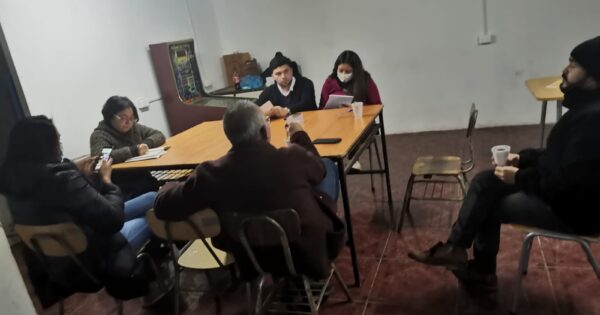 Trabajo Social realiza taller de formación ciudadana en barrio La Campana de Valparaíso