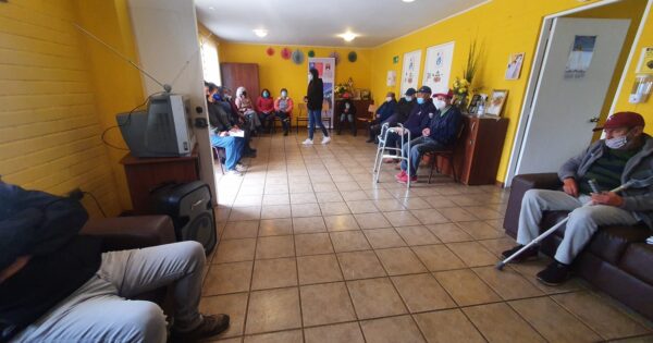 Carrera de Trabajo social realiza taller para visibilizar necesidades de viviendas tuteladas