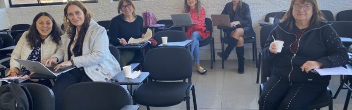 Estudiantes UDAM participaron en concurso literario nacional sobre relatos autobiográficos