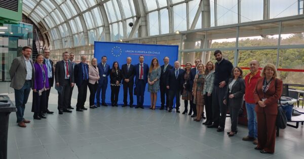 Embajadores de la Unión Europea en Chile visitaron la UVM y conversaron con estudiantes de distintas carreras