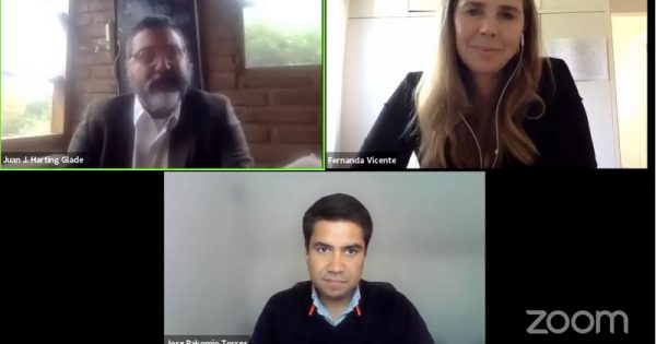 Webinar sobre emprendimiento reunió a numerosos estudiantes UVM